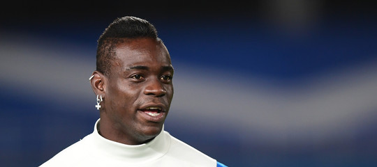 insulti balotelli verona brescia