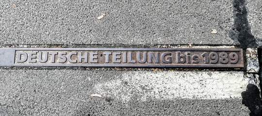 Muro Berlino ponte spie
