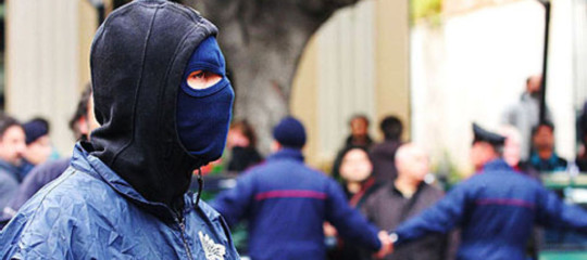 ritrovato bambino madre foreign fighter