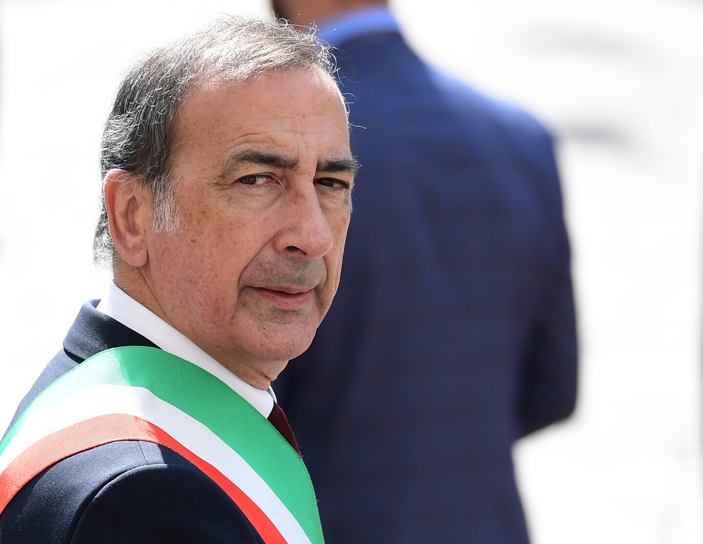 Giuseppe Sala va avanti, ma il centrosinistra chiede una svolta