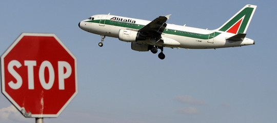 alitalia puntualita voli europa