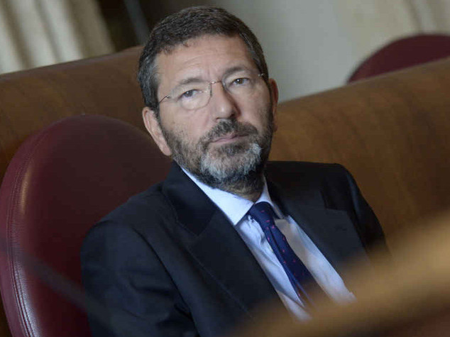 Roma: Marino, con me cambi epocali, nessun passo indietro; destra torni nelle fogne
