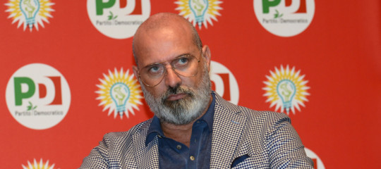 M5S Bonaccini emilia voto rousseau