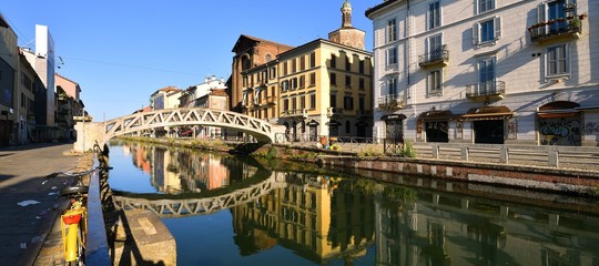 giovane coppia muore incendio navigli