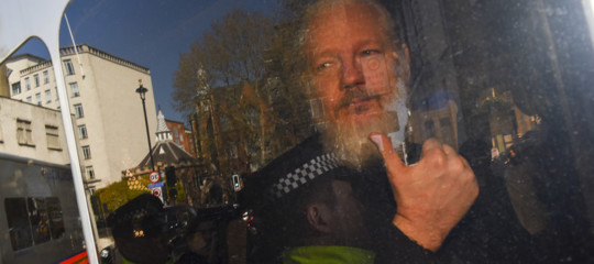 assange salute