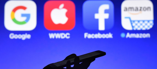 web tax ocse francia italia