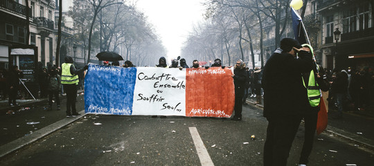 pensioni francia riforma proteste