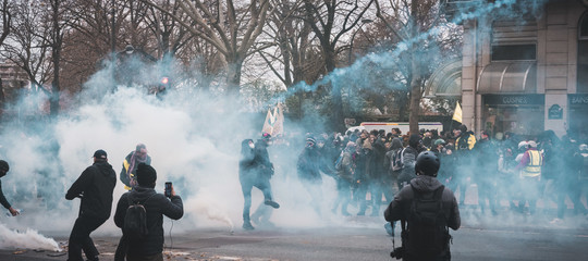 francia sciopero manifestazioni gilet gialli