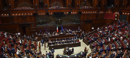 cambi gruppo parlamento
