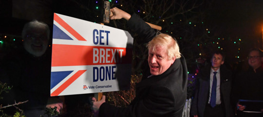 tempi brexit scontro johnson ue