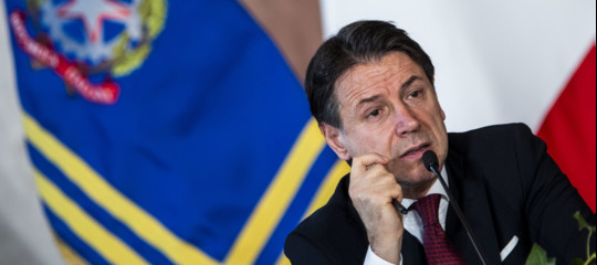 Il botta e risposta tra Conte e Salvini su leadership, immigrazione e Gregoretti 