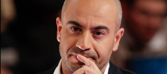 Paragone: "Io da qui non mi muovo"