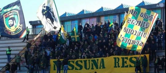 Tifosi investiti Vultur rionero melfi campionato