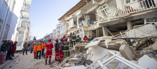 Turchia terremoto 6,8