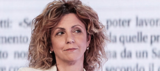 Per Barbara Lezzi, "il premier è solo un mediatore"