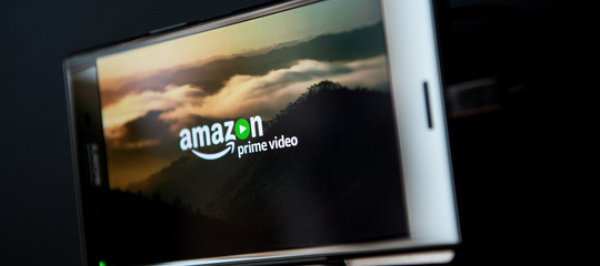coronavirus amazon rinuncia mobile world congress