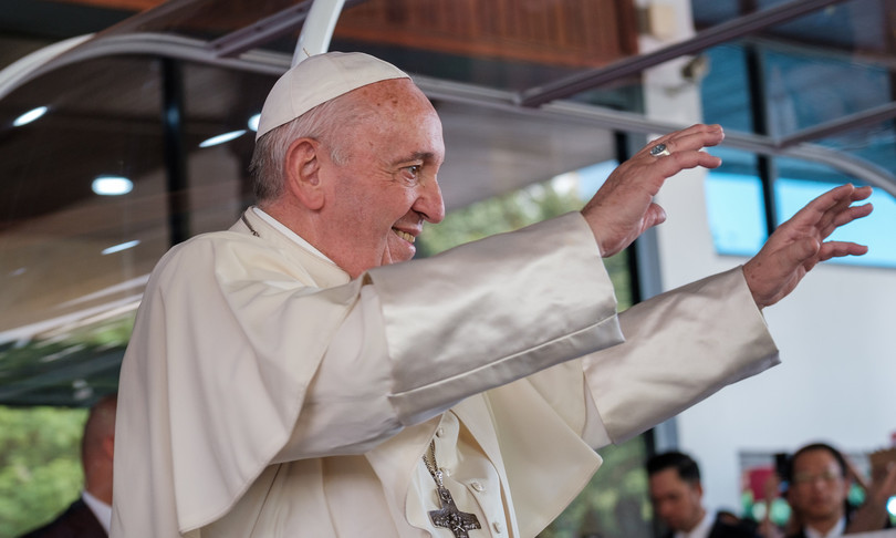 Papa: associare la donna nei processi decisionali