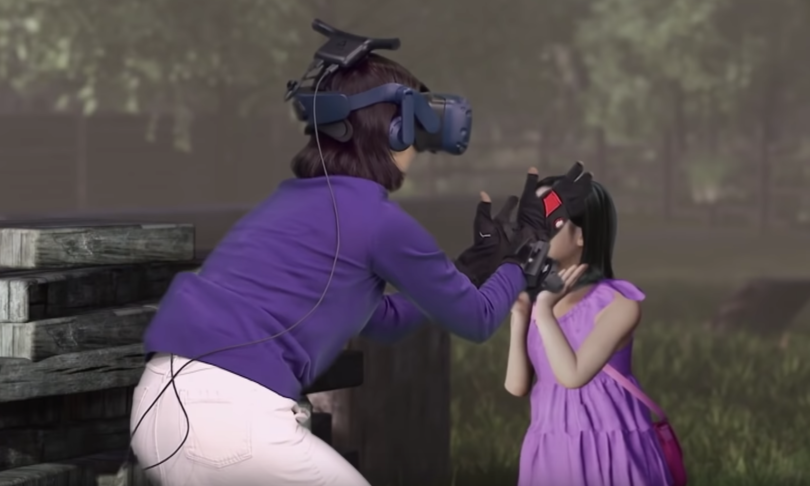 madre abbraccia bimba morta realta virtuale