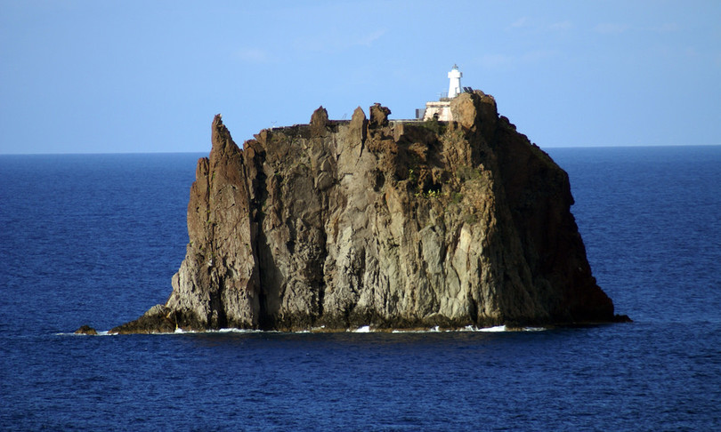 terremoto eolie sicilia
