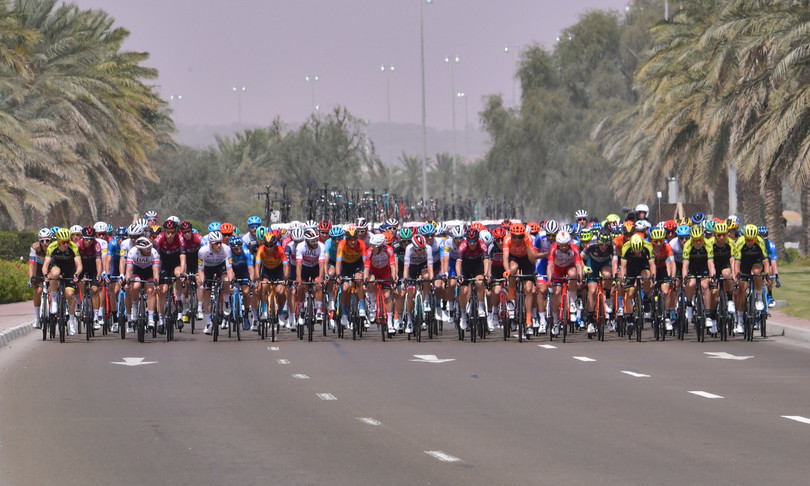 Coronavirus ciclisti italiani positivi Tour Emirati