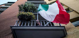 La libertà e il patriottismo dei balconi tricolori