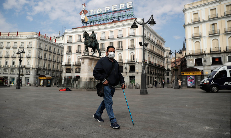 coronavirus francia spagna chiudono bar