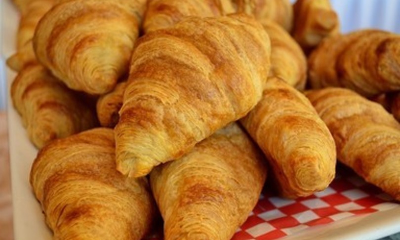 Coronavirus pasticciere brioche ospedale Versilia