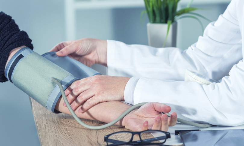 Coronavirus cardiologi dolore petto