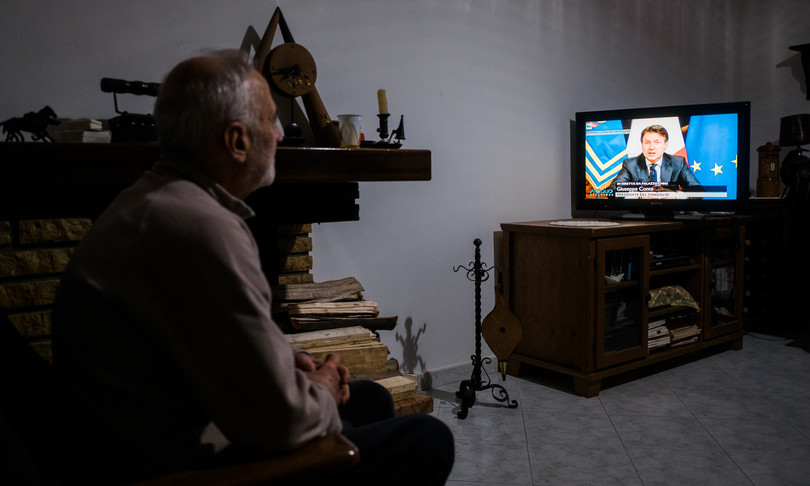 programmi tv coronavirus conte