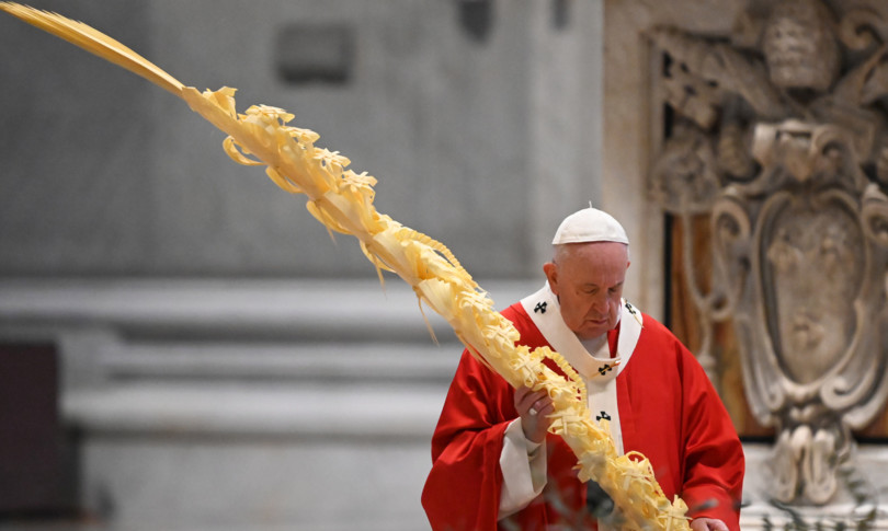 coronavirus papa francesco domenica palme