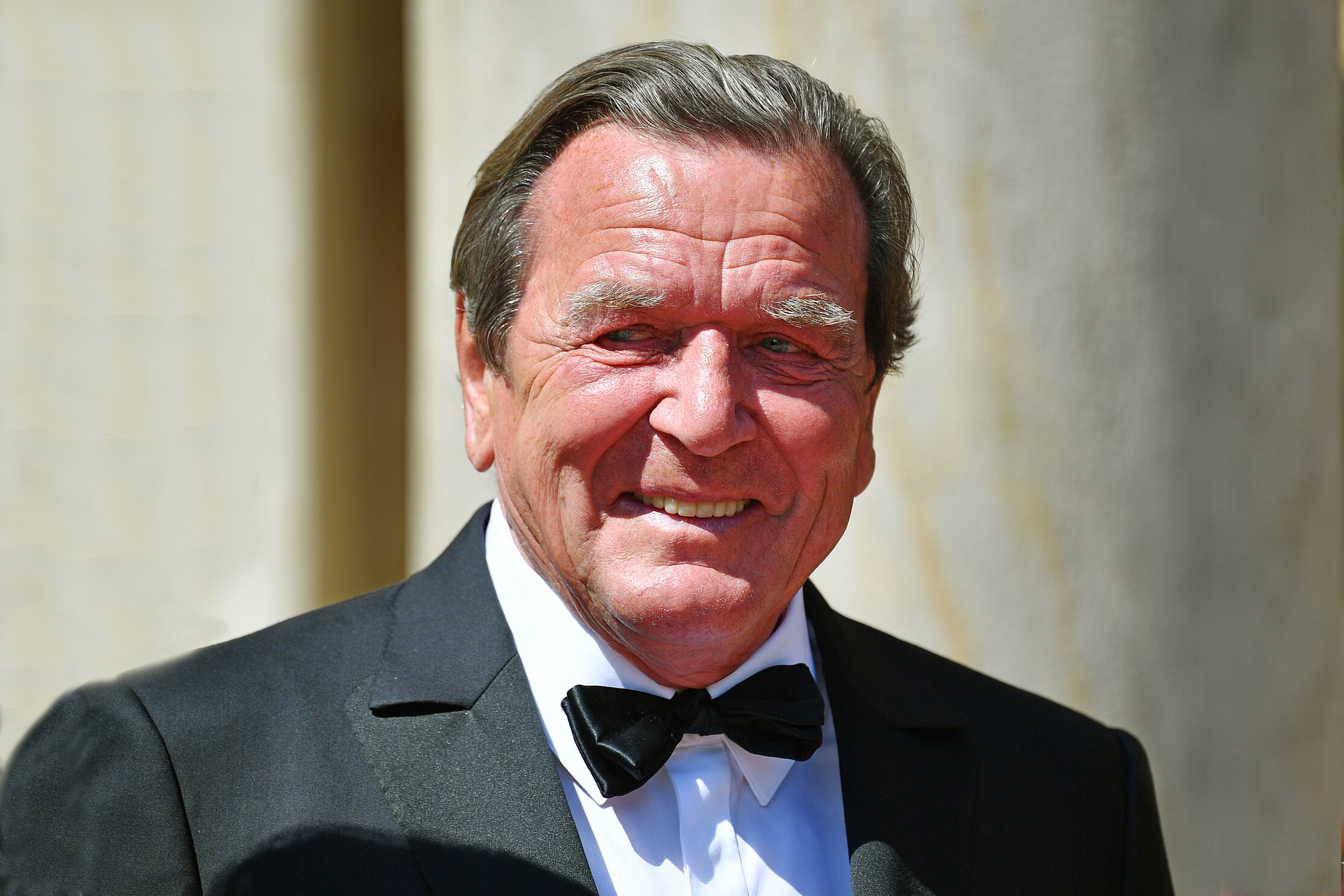 Gerhard Schroeder, il mediatore scelto da Putin