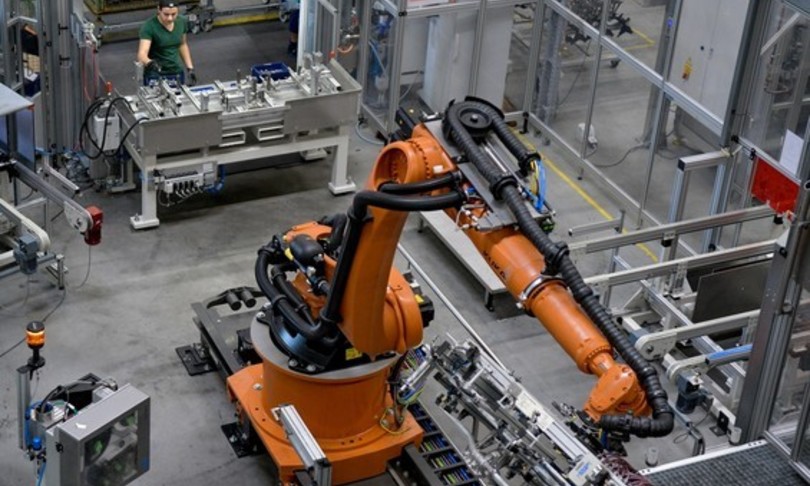 istat produzione industriale calo febbraio