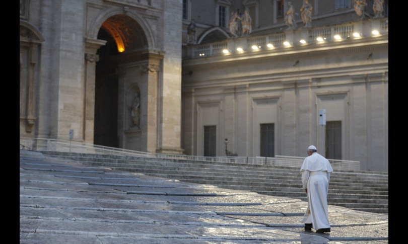 coronavirus papa medici morti