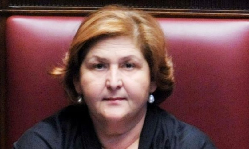 regolarizzare migranti teresa bellanova