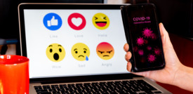 "Informazioni mirate sulle bacheche dei lettori di bufale". L'annuncio di Facebook