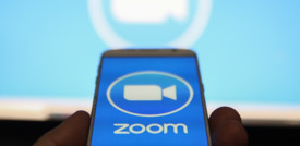 Le falle non rallentano Zoom. In Italia download milionari