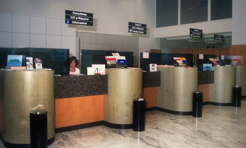Coronavirus banche decessi Unicredit Mps Ubi Intesa