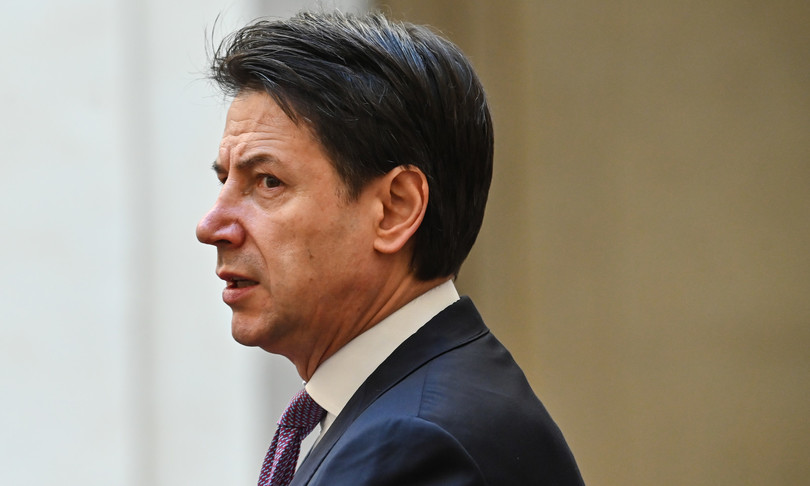 tensione governo conte renzi
