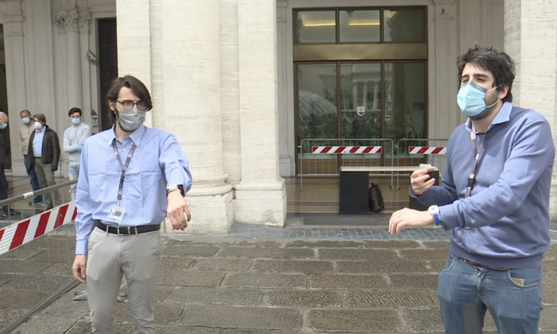 braccialetto calcola distanziamento