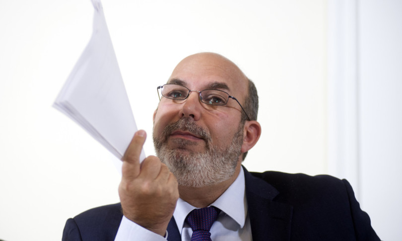 mes vito crimi vincolo maggioranza