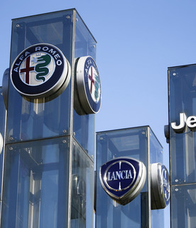 Il prestito a Fca agita il Pd. Conte: "Produce in Italia, dobbiamo riportarla qua"