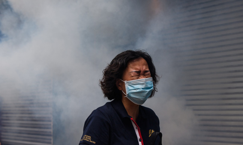 hong kong scontri polizia wong via seta