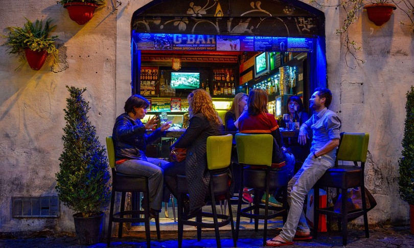 Movida Avellino assembramenti centro sindaco