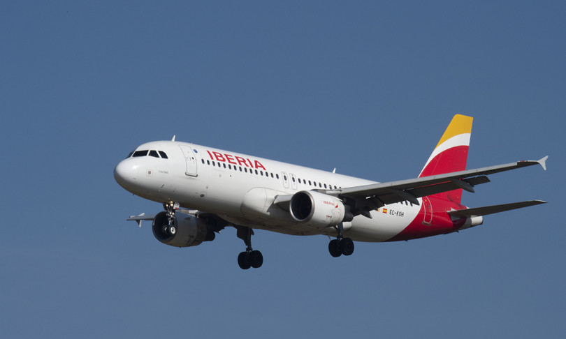 contagiato prende aereo spagna passeggeri quarantena