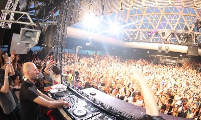 ira discoteche romagna apertura posticipata fase 3