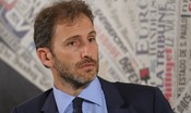 "No al fango su mio padre per qualche clik", dice Davide Casaleggio