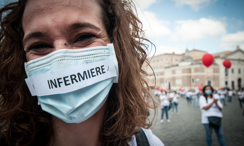coronavirus contagi decessi pochi marzo
