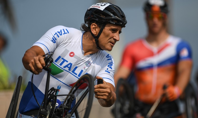 Grave incidente nel Senese per Alex Zanardi