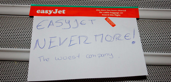 Calabria Terra Di Mafia E Terremoti La Gaffe Di Easyjet Poi Le Scuse