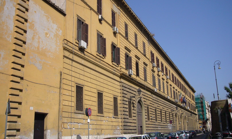 Carceri detenuti relazione Garante suicidi